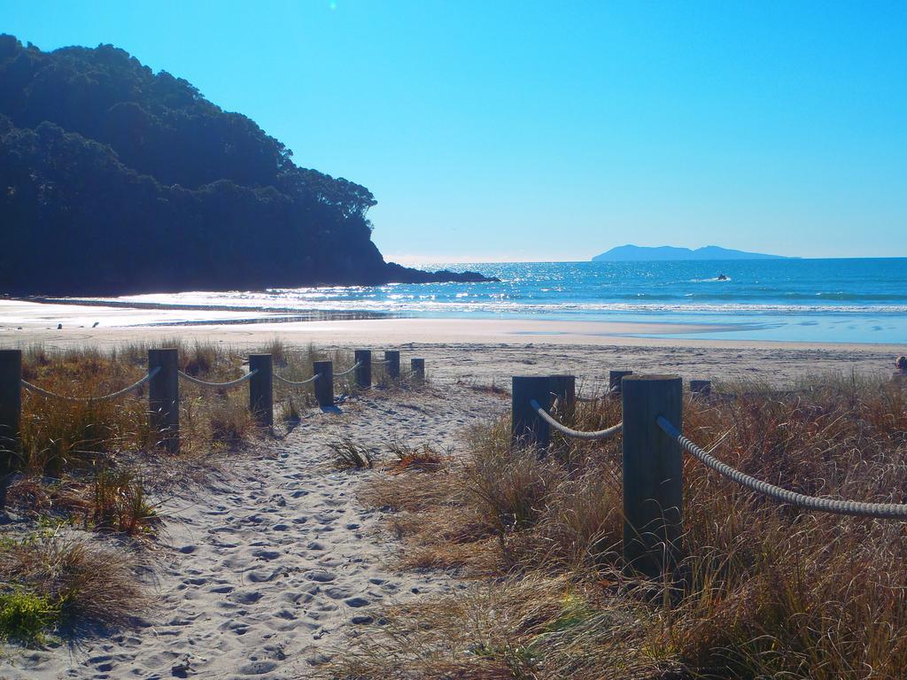 In The Heart Of The Beach Waihi Eksteriør billede